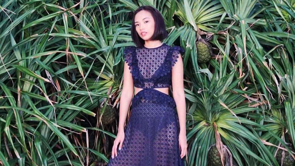 Lotd: This Stylist Has The Perfect Gown To Attend A Beach Wedding In |  Preview.ph