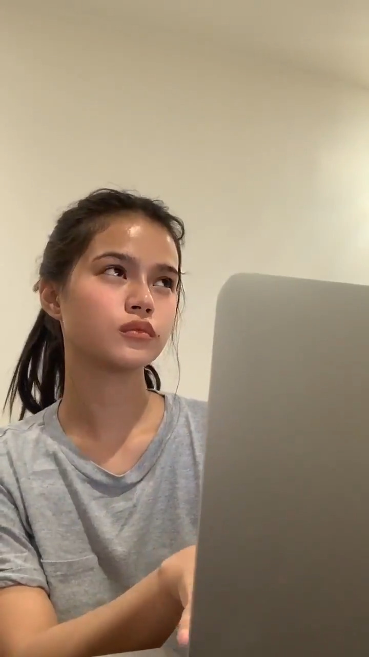 LIST Maris Racals Funniest Viral Memes Preview Ph