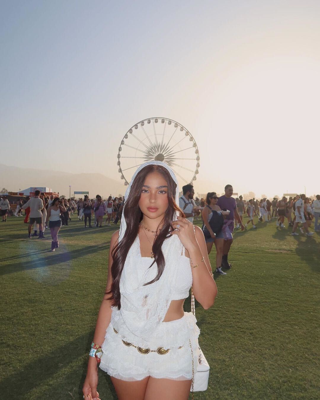 Look Filipino Celebrities S Best Outfits At Coachella Preview Ph