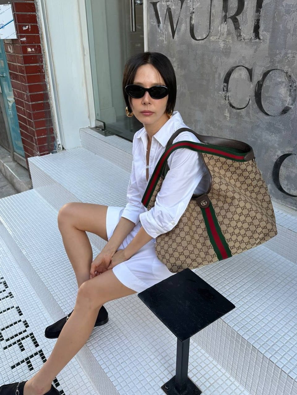 Kim Na-young with the Gucci Giglio Bag