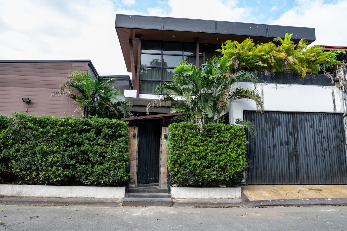 Yassi Pressman antipolo airbnb