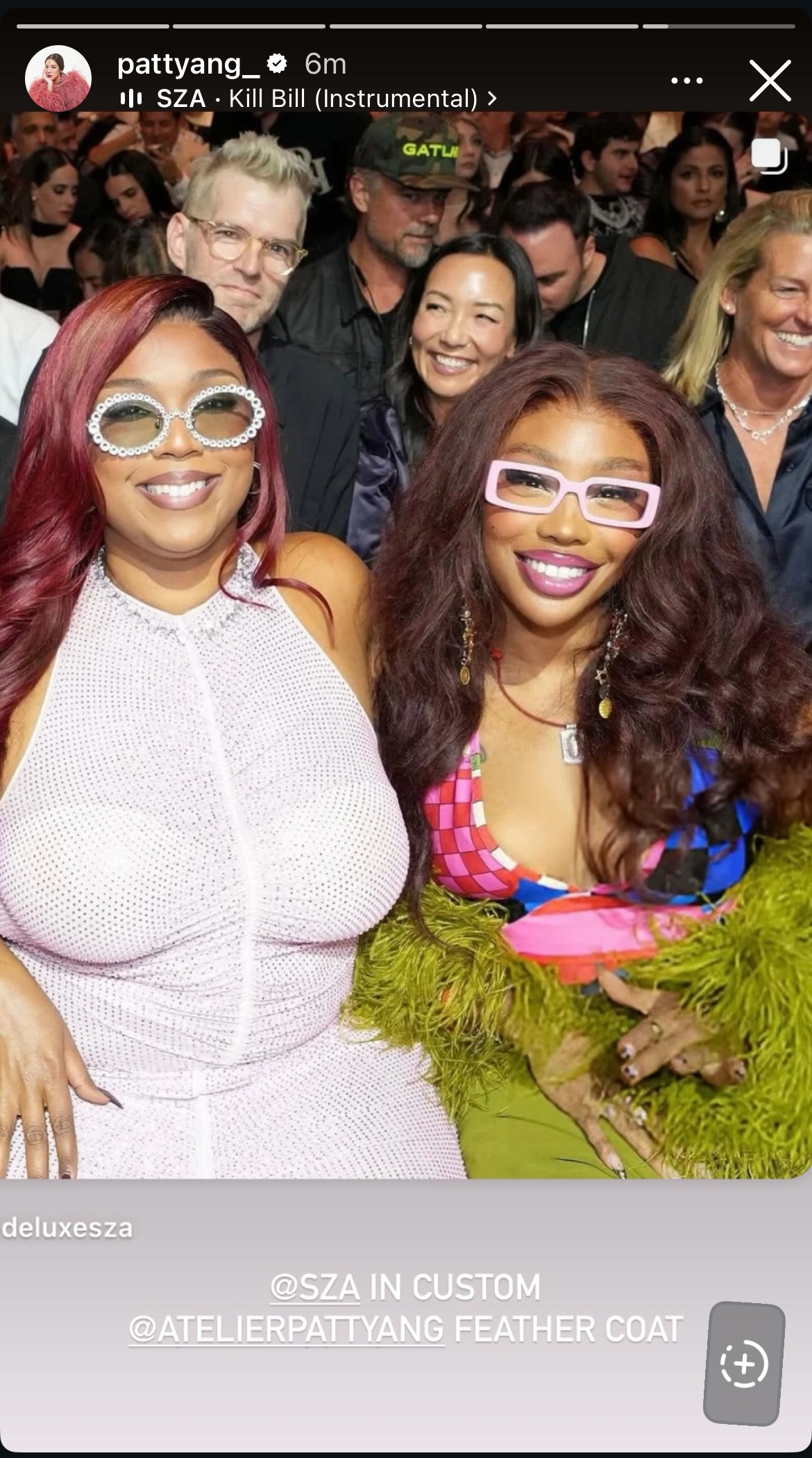 SZA in Patty Ang
