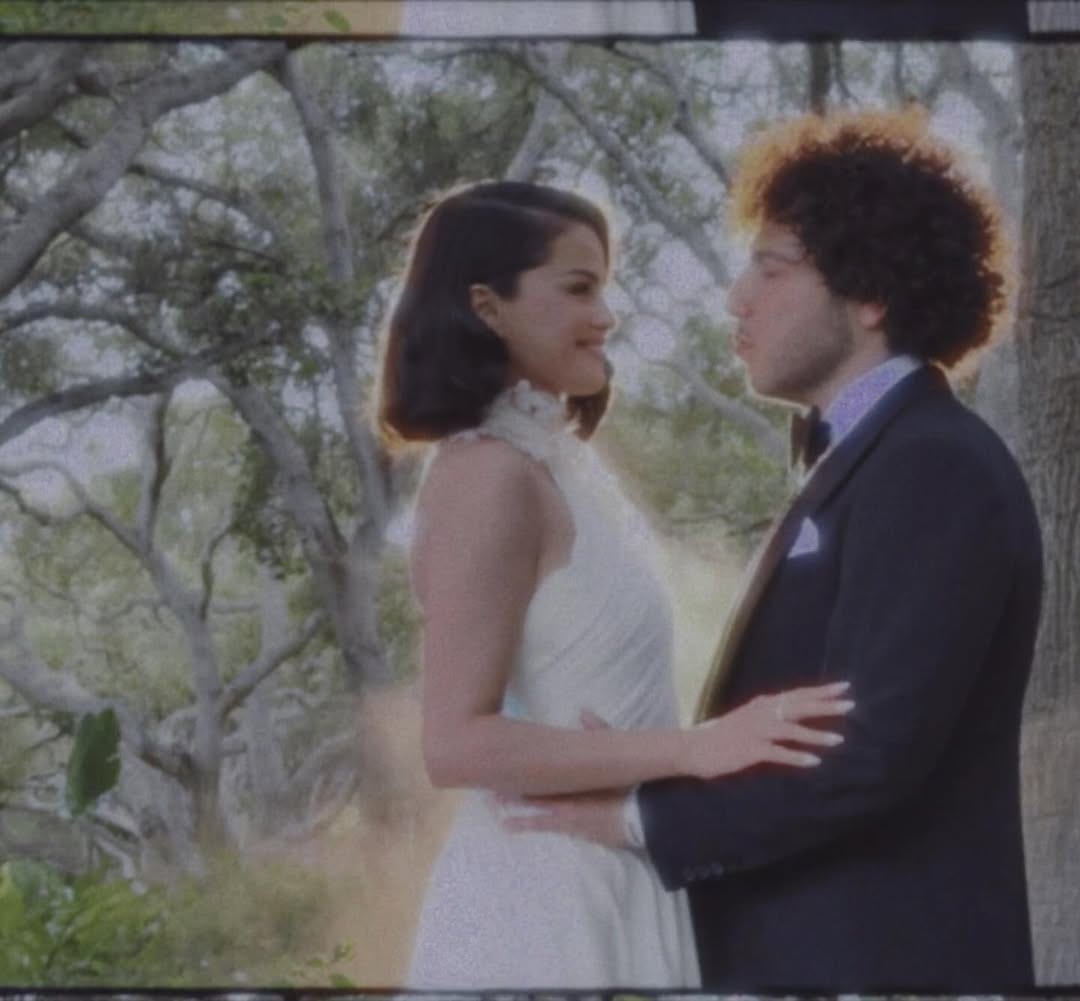 Selena Gomez marries Benny Blanco