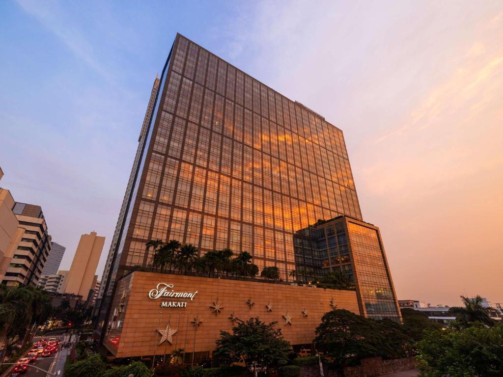 Fairmont Makati Michelin Key