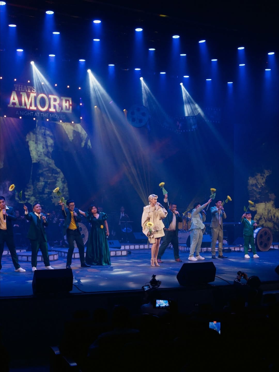 LOOK: Michelle Dee Wears Francis Libiran for the “That’s Amore” Concert