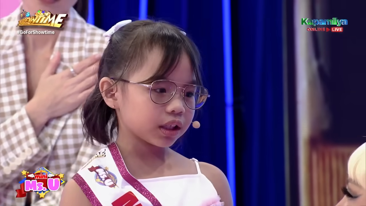 Annika Co for Mini Miss U It's Showtime