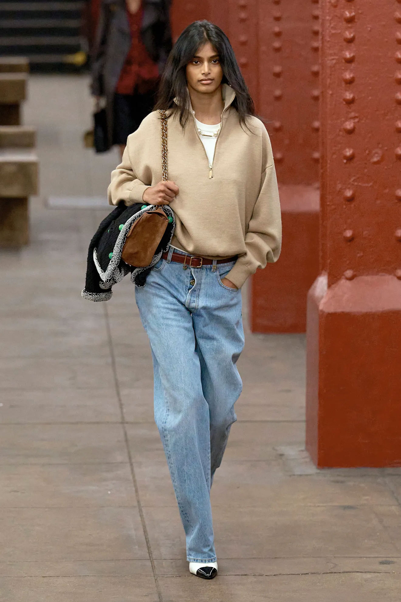 Chanel's opening look for Métiers d’art 2026 collection
by Matthieu Blazy