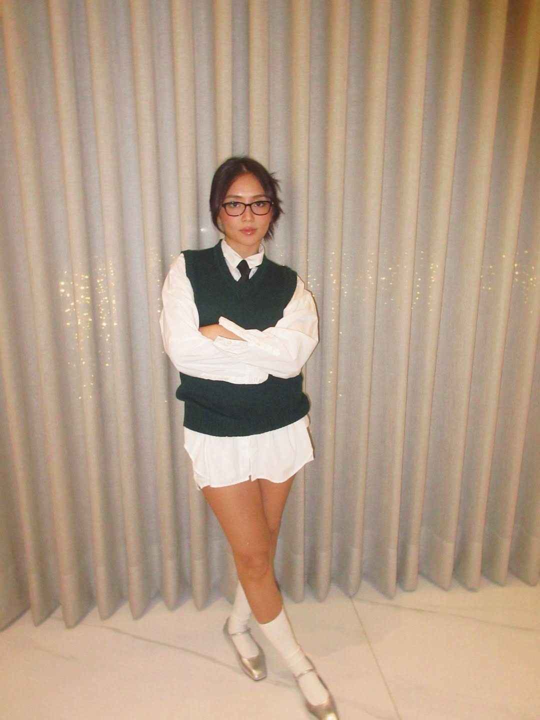 Kathryn Bernardo's Christmas 2025 outfit