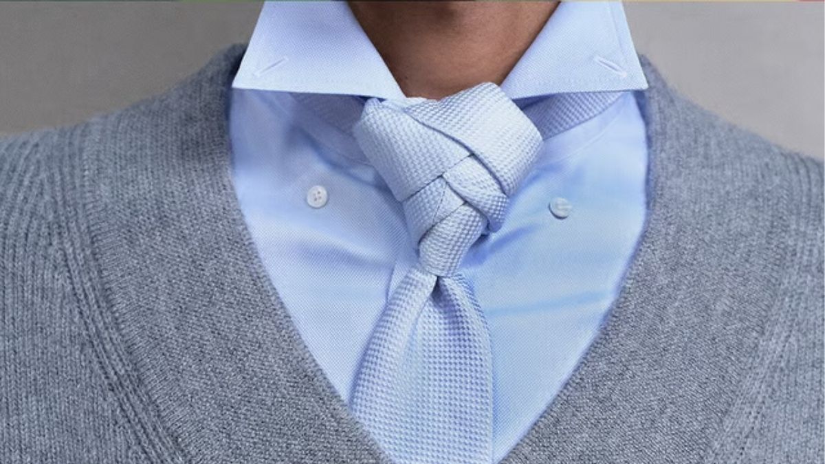 What’s the Difference Between Button-Up and Button-Down Shirts?
