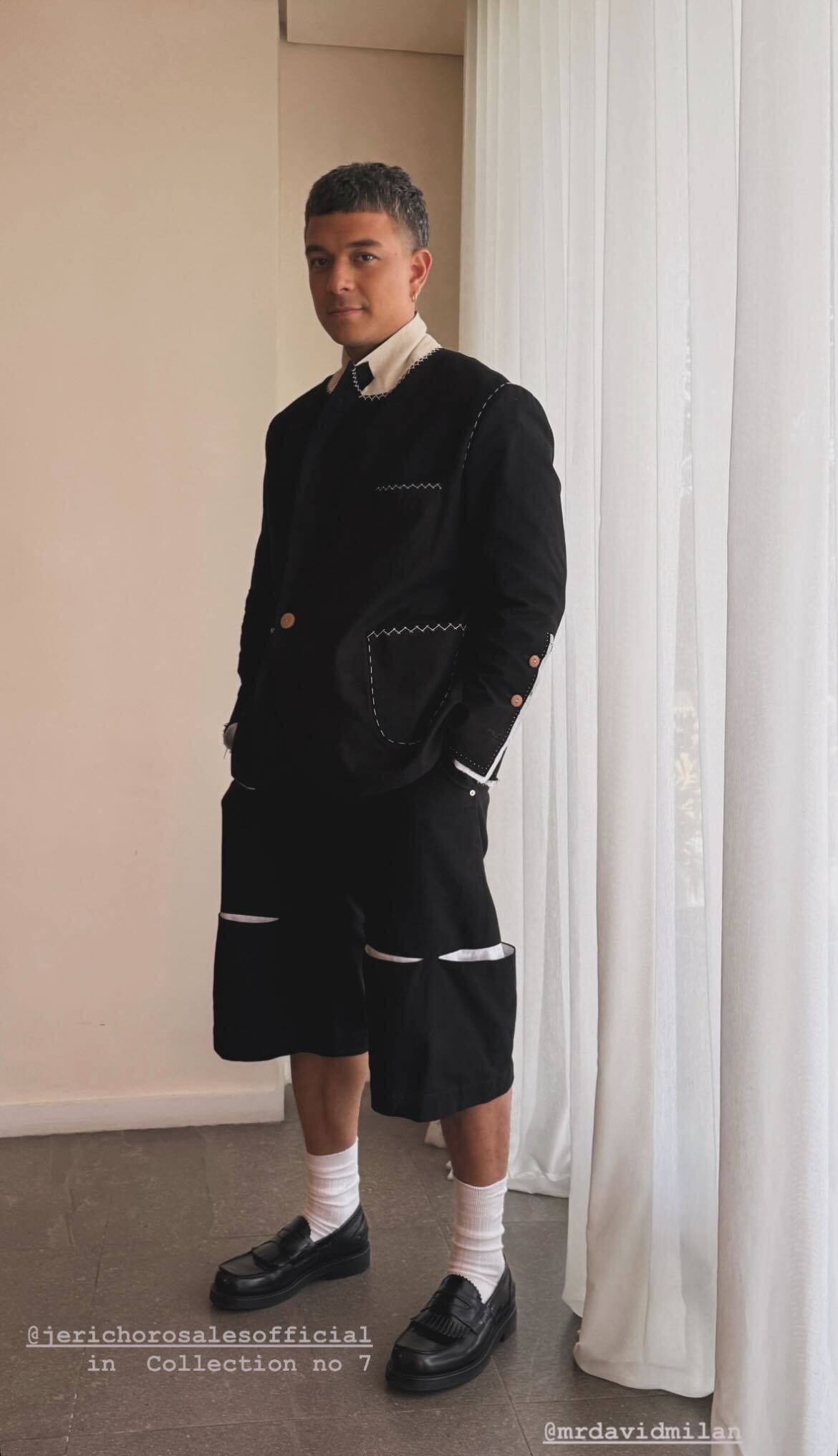 Jericho Rosales wears Bagasao