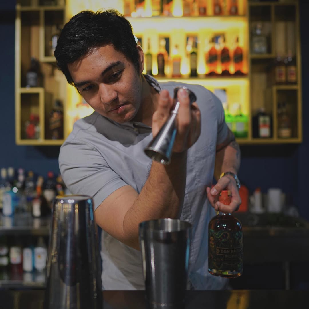 Manila Craft founder Jeffrey Dadivas