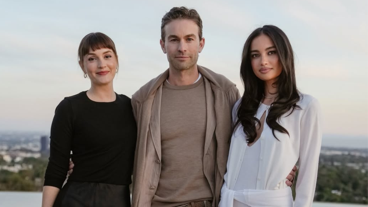 Kelsey Merritt wird mit ihrem Freund Chace Crawford und Leighton Meester ...