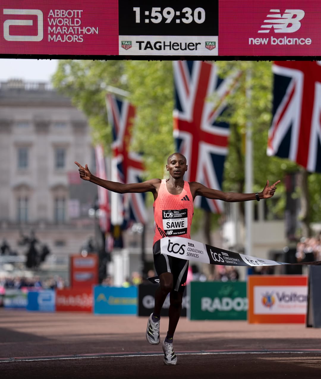 Sabastian Sawe at the 2026 London Marathon