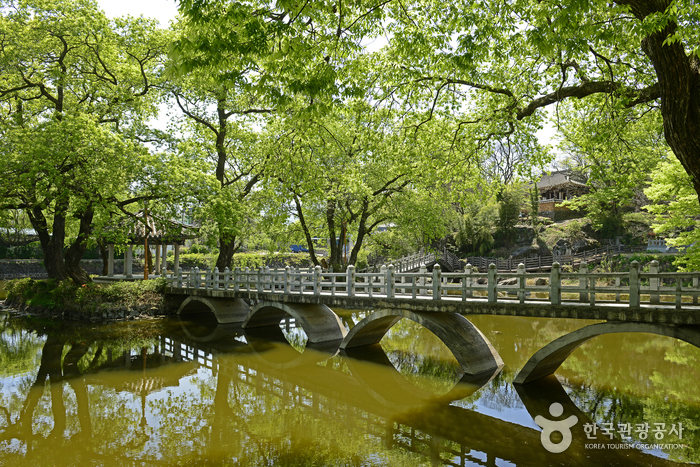 Mujinjeong Pavilion