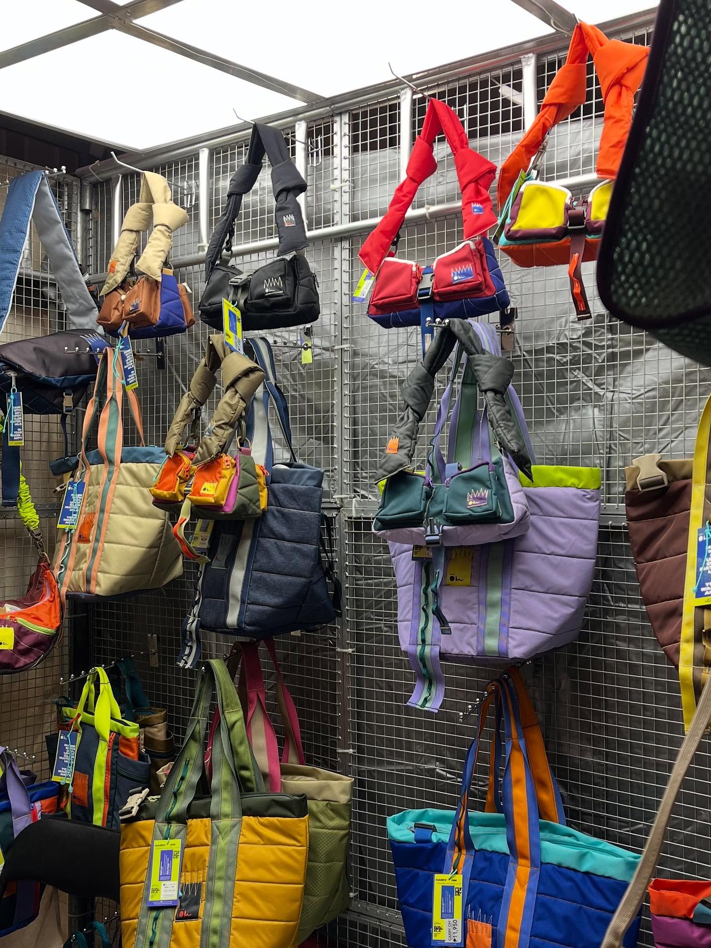 Carry Om bags