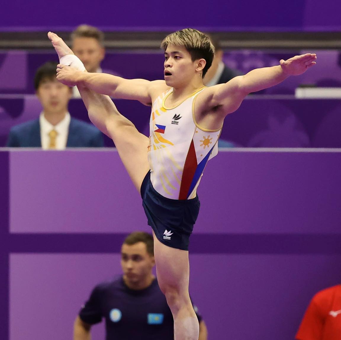Carlos Yulo at the 2026 Asian Games