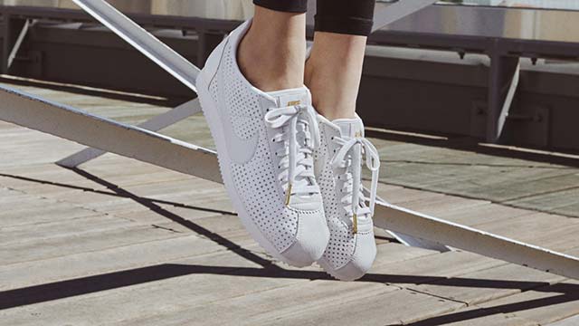 nike beautiful x powerful cortez