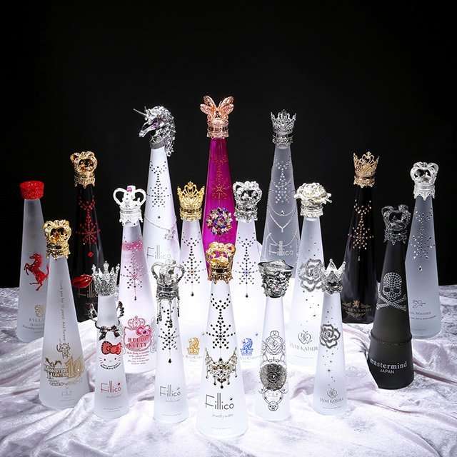 The World's Most Expensive Bottles Of Water | Preview.ph