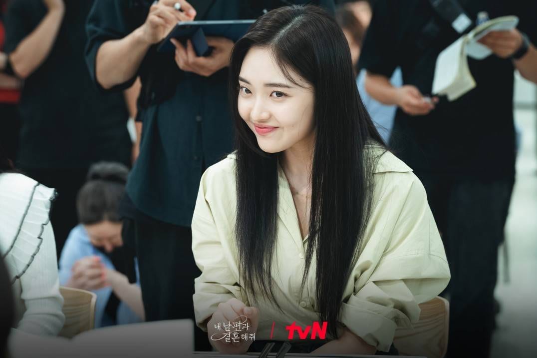 Choi Gyu Ri in Marry My Husband