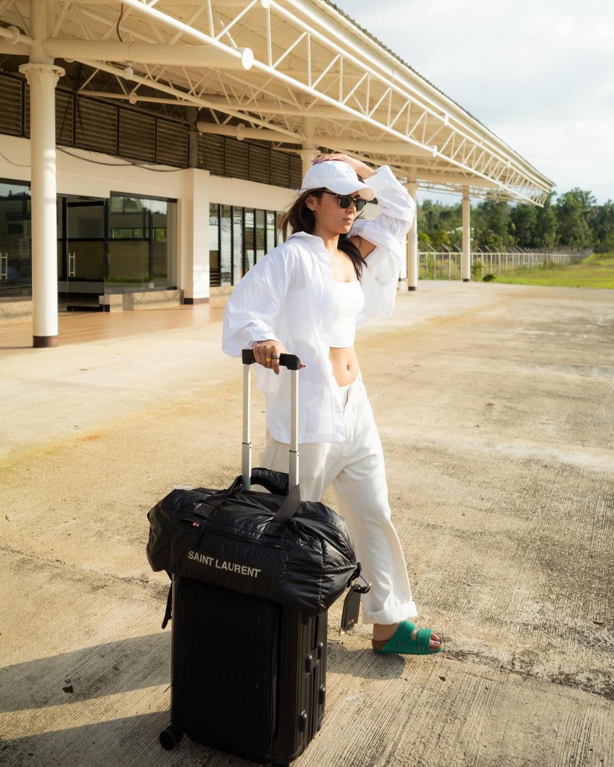 Kathryn Bernardo’s Effortlessly Stylish Airport Outfits | Preview.ph