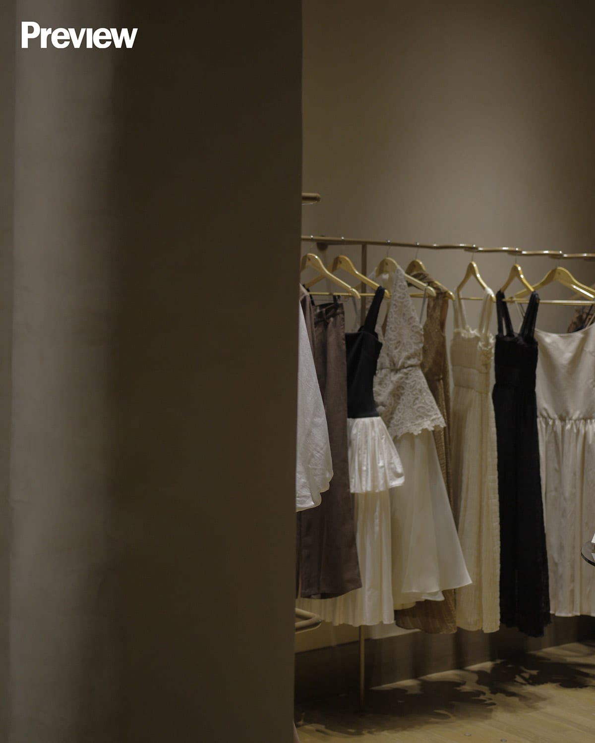 Vania Romoff's Flagship Store at Shangri-La Plaza Mall