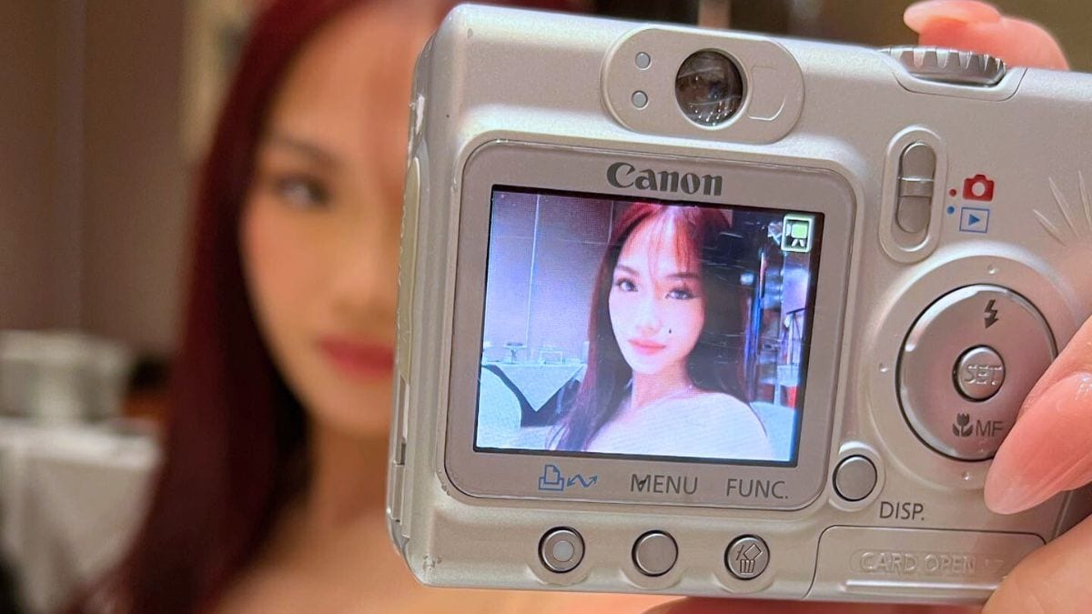 How To Achieve A Digicam Effect Using Your Phone | Preview.ph